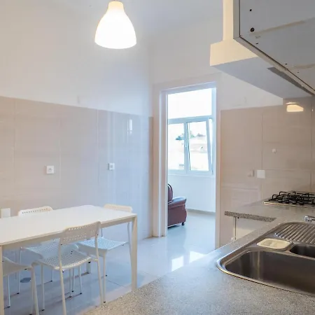 Rodrigues Sampaio Residence *