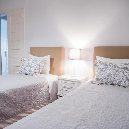 Guest house Rodrigues Sampaio Residence Lisbon