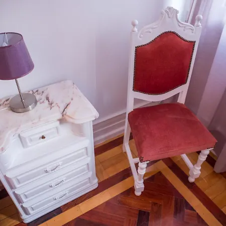 Rodrigues Sampaio Residence Гостевой дом Лиссабон